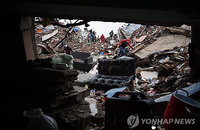 베네수엘라 5천명 참사 넘어…'슈퍼 엘니뇨' 그림자 덮쳤다