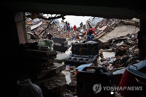 베네수엘라 5천명 참사 넘어…'슈퍼 엘니뇨' 그림자 덮쳤다
