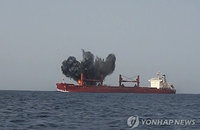 중동 원유 '두 동맥' 마비 위기… 세계 경제 '침체 쓰나미' 오나