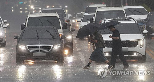 밤 8시 40분 경북 서북부 비상! 150mm 폭우 예보…재난대응 1단계 돌입