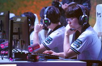 '자금난' DK, 디펜딩 챔프 젠지 꺾고 EWC 결승行 '대반란'