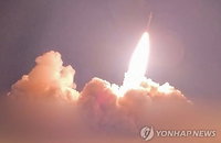 이란, 미군 첫 직접 사살…2명 사망, 중동 확전 기로