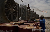 호르무즈 우회 이라크, '트럭 數천대' 시리아로…중동 중유 28% 거점 급부상