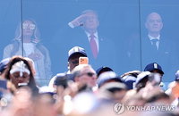 트럼프, 월드컵 결승 '메시 승리' 공개 베팅…밀레이엔 '친구' 산체스엔 '끔찍'