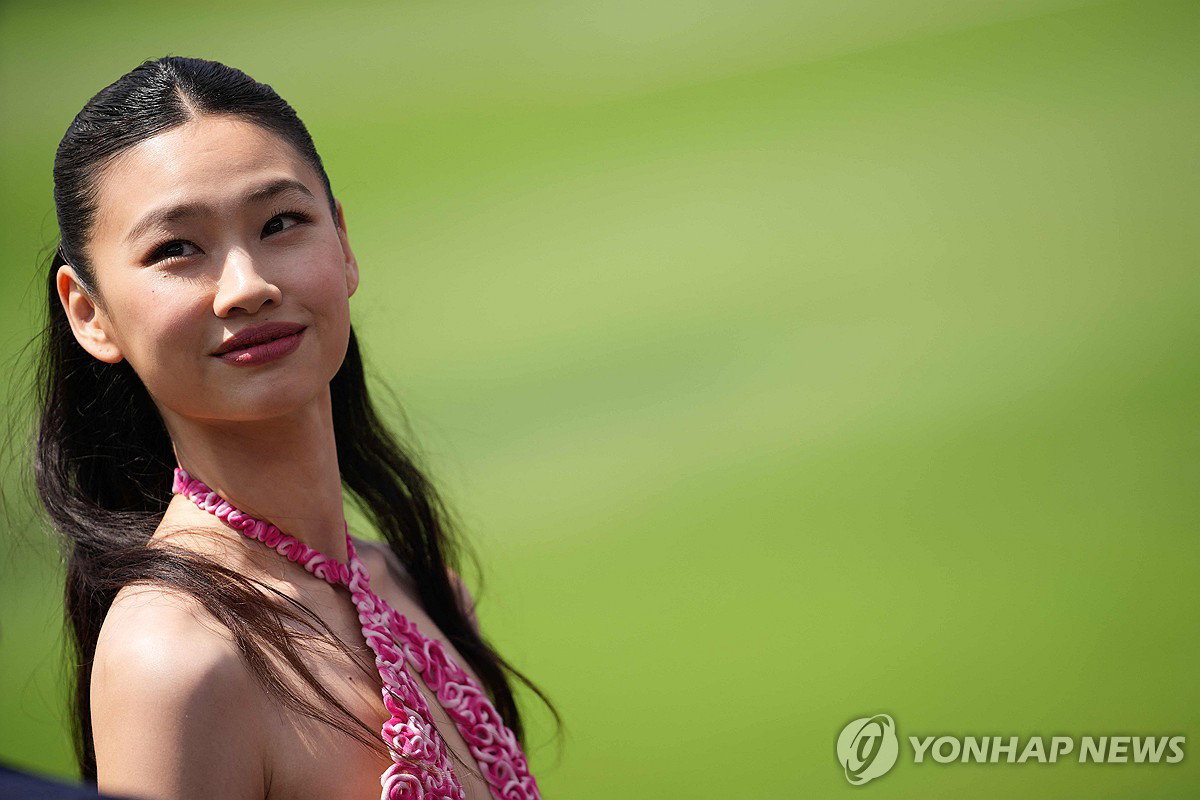 정호연·알카라스, 루이뷔통 트렁크 열다…2026 월드컵 결승, 스포츠를 넘어 지구촌 축제로