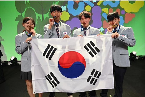 '전원 금메달' 韓 과학영재, 세계 무대 압도