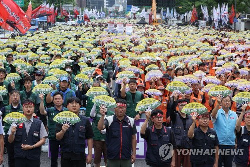 이재명 대통령, '삼성 노조' 직격...노란봉투법 격랑 속으로