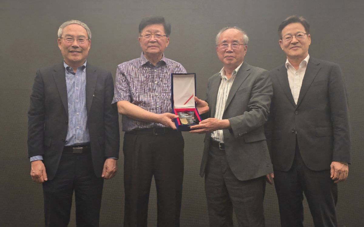 [▲왼쪽부터 이영준 기획위원장, 맹효소 고문, 조병인 고문, 이재식 특임위원장 ©AAC]