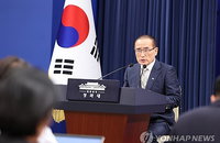靑 "美 軍요구 無"…호르무즈 '국익 기여' 확고