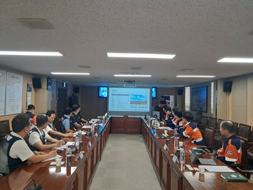 MBK '적대적 인수' 칼날에…고려아연 노사, '고용 안정' 공동 전선 구축