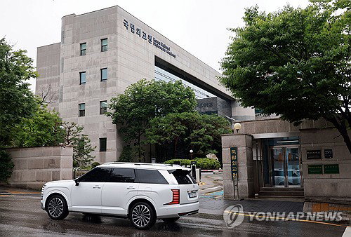 외교관 1만명 정보 해킹 충격...늑장 보고에 정부 은폐 의혹 증폭