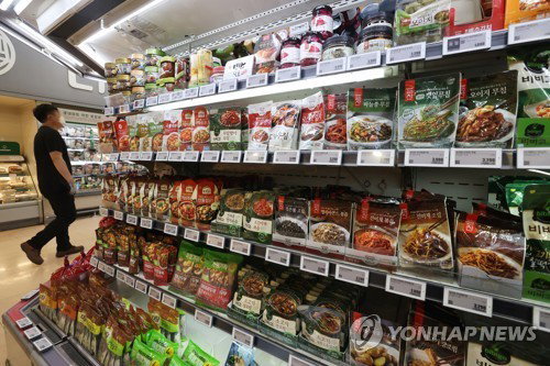 외식업 시급 64% '참혹'... 고학력자 이탈 심화