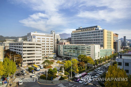‘총파업 초읽기’ 전남대병원, 새벽 7시 극적 합의…의료대란 막았다