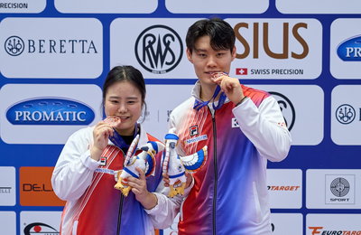 김보미·홍수현, 항저우 사격 월드컵 10m 공기권총 혼성 동메달…아시안게임 향해 '몸풀기 완료'