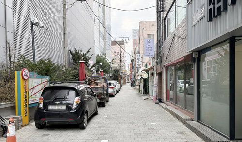 울산 젊음의1거리, '50m 나눔장터'로 침체 극복…반전 노린다
