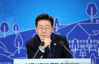 보유세 시사·영부인 상고심 '반전'…美 관세 압박 뚫고 코스피 7천 '급등'
