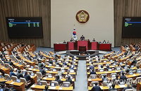 국민의힘 '멱살잡이' 난투극, 상임위 배정 후폭풍 터졌다