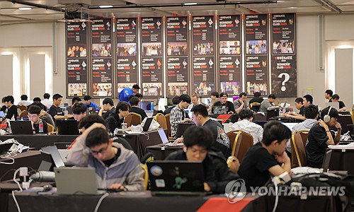 코드게이트 2026: AI 해커, 인간과 사이버보안 최전선 격돌… '새 지평' 열다