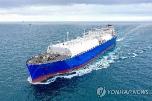 EU, 러 LNG 제재 한국 면제…200만톤 '숨통' 트였다