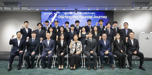 현대 현정은, AI 시대 신입매니저에 '사람' 강조…왜?