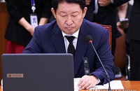 '멱살' 권영진, 사과에도 후폭풍…내일 최고위 '칼날' 예고