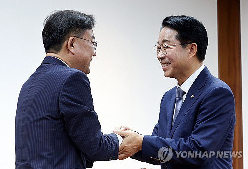 신장식, 조의장에 '이번 주 檢개혁' 압박…'의사정리권' 카드 꺼내나