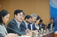 허태정 대전시장 '미래 총력전'…국군사·세계대회로 도시 위상 높인다