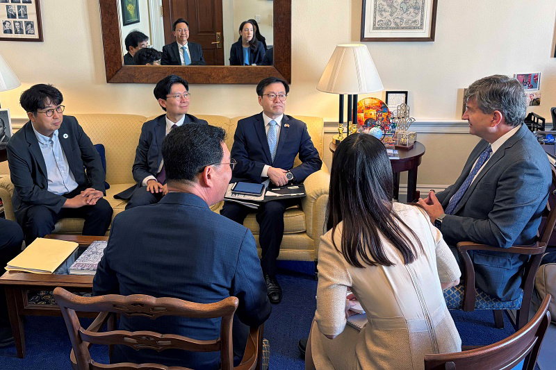 여한구 통상교섭본부장, 브래드 슈나이더 미국 하원의원 면담 여한구 통상교섭본부장, 브래드 슈나이더 미국 하원의원 면담