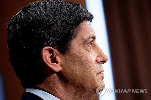 Fed 5연속 동결, '9대3 표결' 충격… 중동 리스크에 흔들린 매파