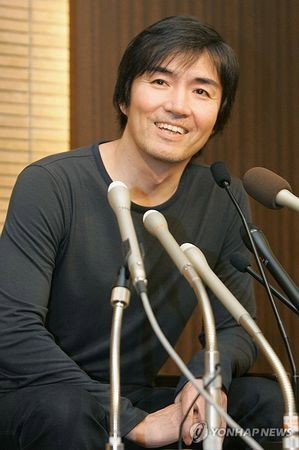 '1억 900만 부 신화' 히가시노 게이고 영면…日 추리문학 한 장 닫다