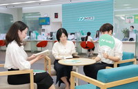 40도 폭염 속 '시원한 반전'…은행, 도심 오아시스 되다