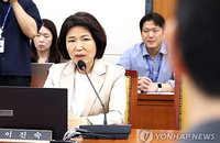 '이진숙 보임' 과방위 난투극… 1시간 만에 '고성 정회'