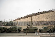 스페인 '6만명 난입' 영토 공격 선언... 세우타 70% 마비