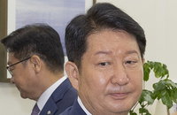 '멱살 논란' 권영진, '자진 탈당' 거부…윤리위 징계 '수용' 선언