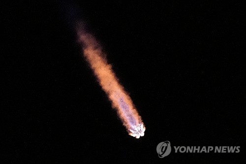 스페이스X 로켓 잔해, 8월 5일 달 충돌