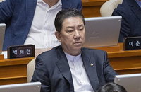 김병기 의혹 11개월…'때 아냐' 경찰, 심의위 받나