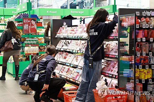 역직구 38.7% 폭증 'K-장사' 열풍…직구는 14분기 만에 역대급 '뚝'