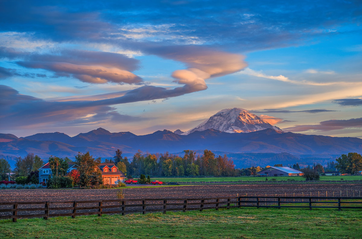 [Title: The Clouds of Magic  Location: Rainier Woods Park, WA. Year Created: 2020, Size: 100cm X 67cm ]