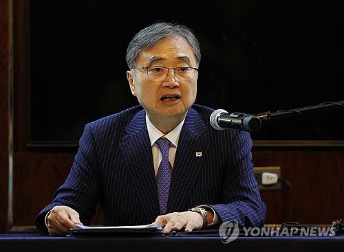 1년 반 공백 '직통' 채운 美 대사, 조현 '안보·쿠팡' 난제 해결 기대
