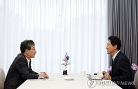 오세훈·유승민, '탄핵' 넘은 통합 선언…총선 승부수