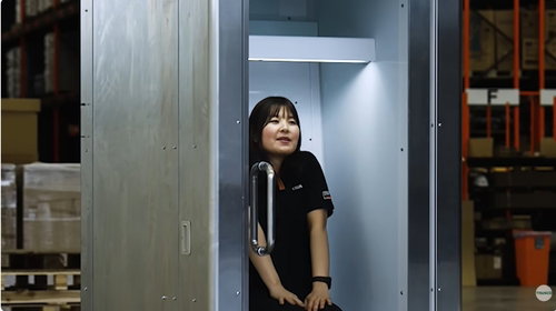 '1300만원 인간 냉장고' 폭염 속 200대 팔렸다…그 가치는?