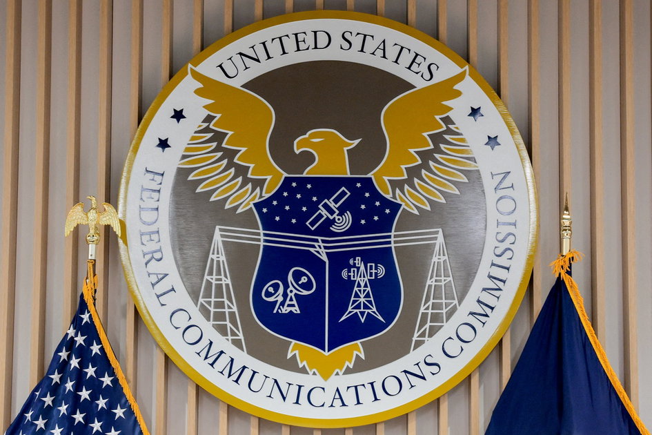 FCC Expands Satellite Communication Frequencies, Benefiting SpaceX and ...