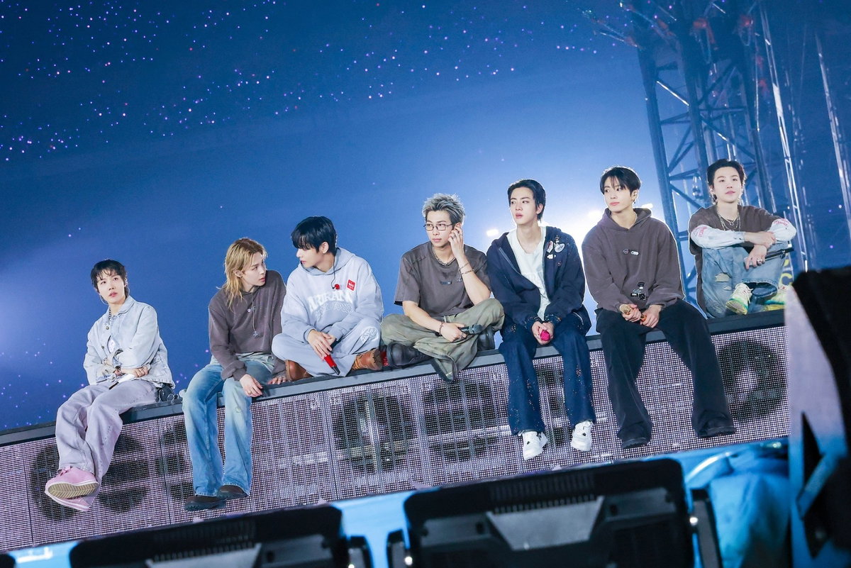 BTS performing during the ARIRANG world tour, the tour that tops Pollstar's Global Concert Pulse chart