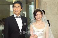 박성웅-신은정 커플 “임신 5주째에요~”