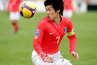 박지성, 맨유 3월 MVP..올해 선수 후보
