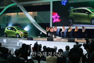 [2009 서울모터쇼] 소녀시대, ‘모두 신나게 춤춰요~’