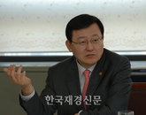 <인터뷰>홍석우 중소기업청장, “위기 뒤에는 반드시 기회가 있다”