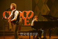 ‘원스’의 스웰시즌, 국내 방송 ‘김정은의 초콜릿’에 첫 출연!