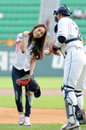 [포토] 시구하러 온 ‘에이트’ 주희 ‘감사합니다~’