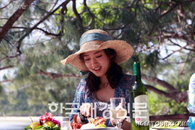 [JK포토] 박신혜 화보촬영 중, ‘쿠니레스토랑의 랍스터, 맛이 최고에요!’
